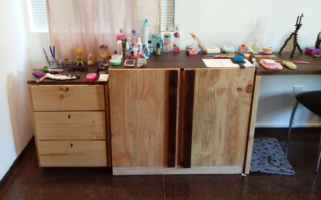 Pinewood Kids Room Furnitures