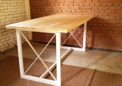 Metal framework and pinewood top Table