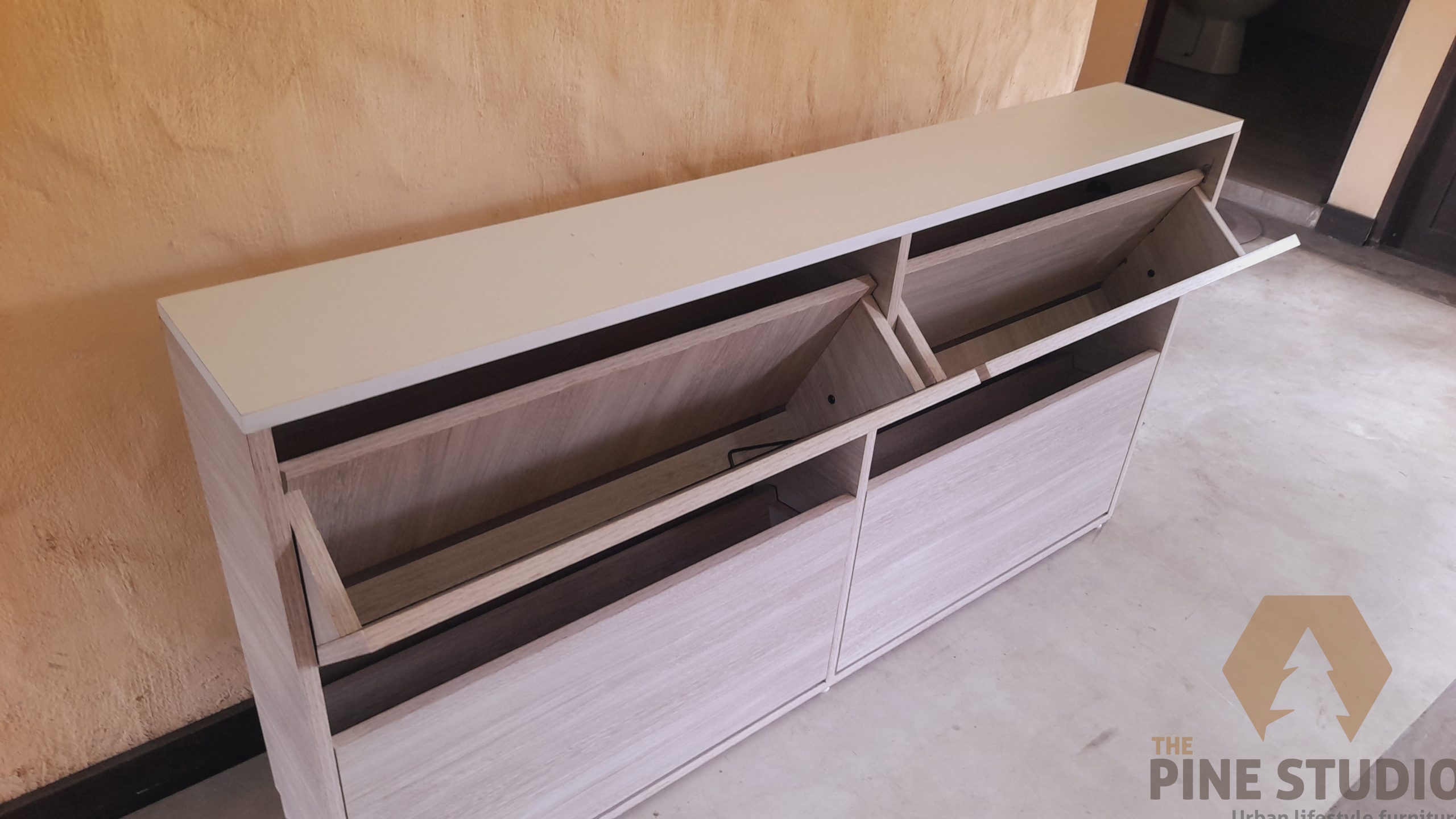 wall-mounted-shoe-racks-made-out-of-melamine-single-layer-non-machanical/