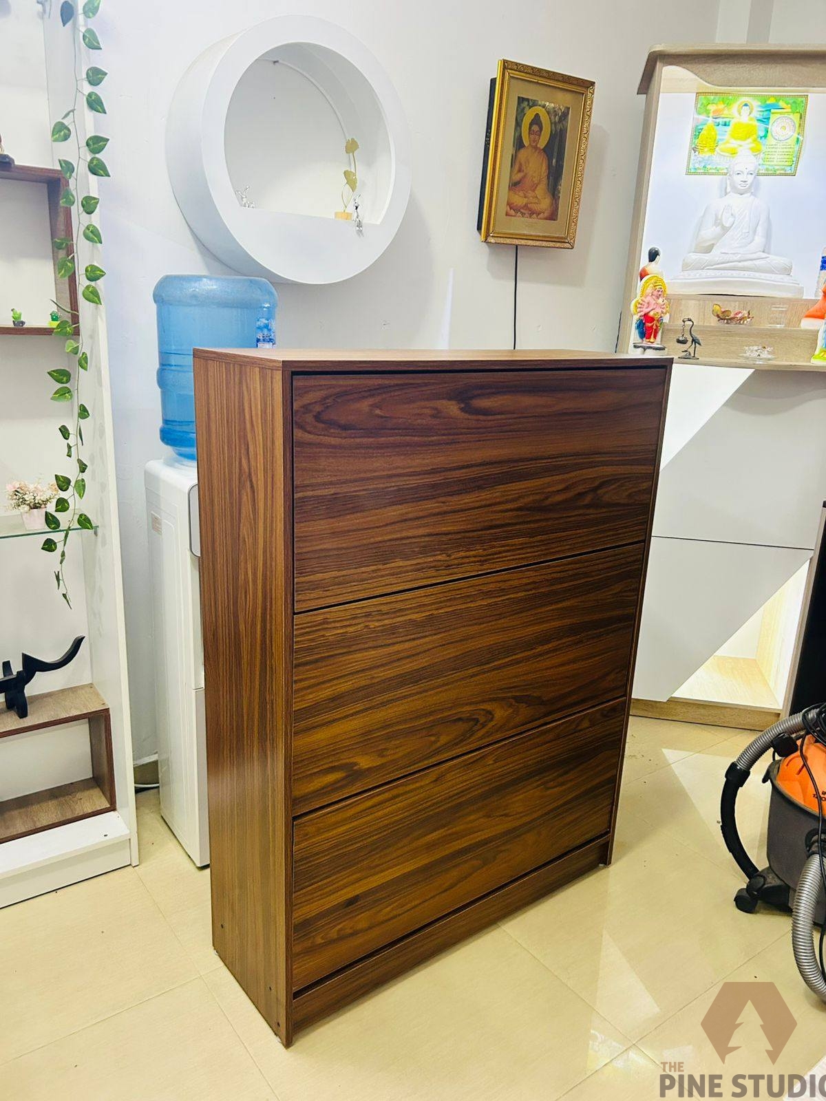 Tempered glass top Dining Table with metal frame work powder coated, made in sri lanka by the pine studio colombo